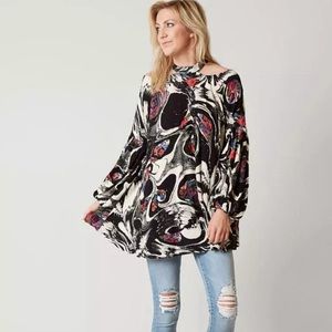 Free People - Groovy Tunic Top with Bell Sleeves - Size: Small